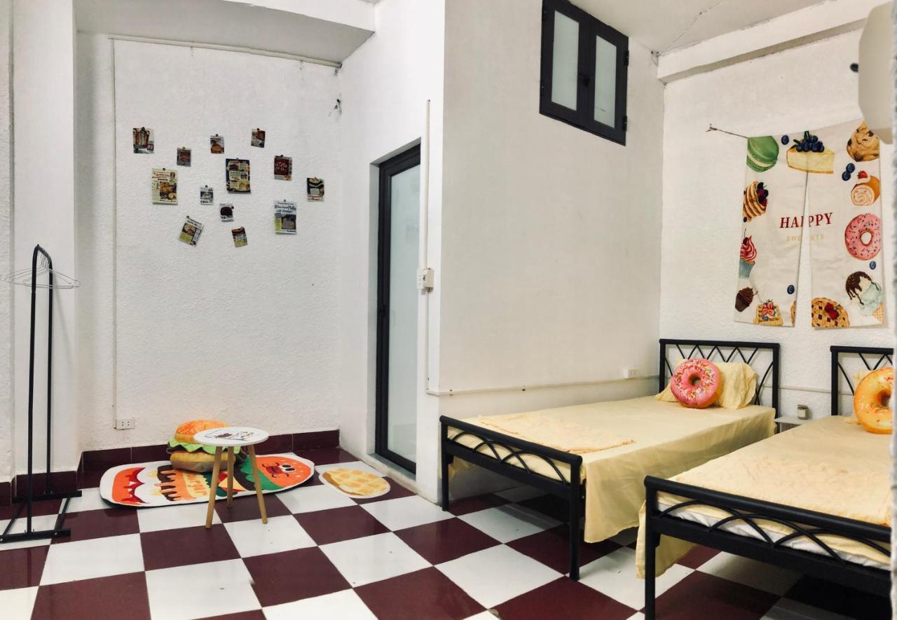 Dnut'S House Otel Hanoi Dış mekan fotoğraf